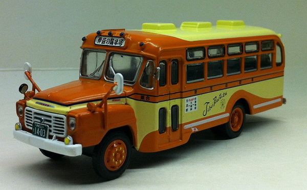 Модель 1:43 Isuzu BXD-30 - серия «Autobus et autocars du Monde» №14 (без журнала)