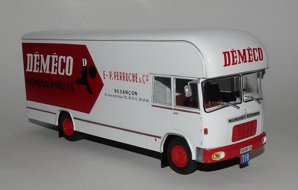 Berliet GBK 75 «Déménagement Déméco» - серия «Les Camions Berliet» №2 (без журнала) BER002 Модель 1:43