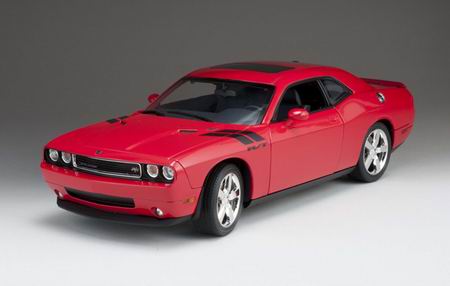 Модель 1:18 Dodge Challenger R/T - tor red