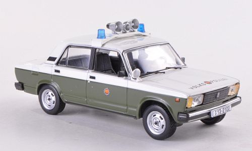 2105 Полиция ГДР «volkspolizei» (l.e.999pcs) CCC059 Модель 1:43