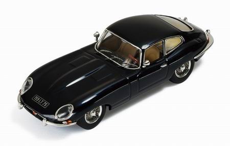 jaguar e-type - dark blue w/ brown interiors CLC214 Модель 1:43