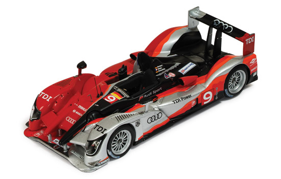 Модель 1:43 Audi R15 TDi №9 Winner Le Mans (Mike Rockenfeller - Timo Bernhard - Romain Dumas)