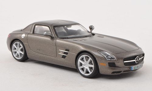 Модель 1:43 Mercedes-Benz SLS AMG - magno monza grey matt