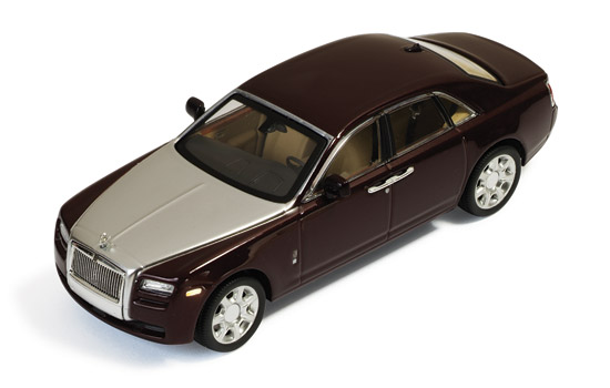 Модель 1:43 Rolls-Royce Ghost - bordeaux met/silver