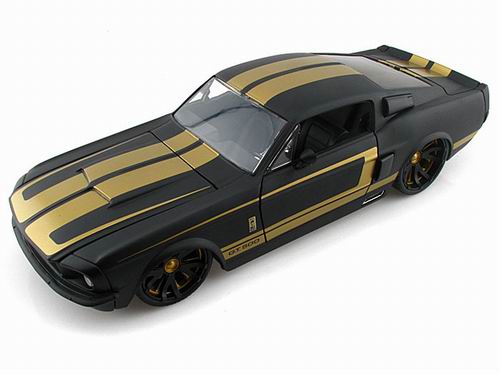 Модель 1:18 Shelby Mustang GT-500 LoPro - black