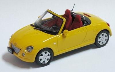 daihatsu copen - yellow JC053 Модель 1:43