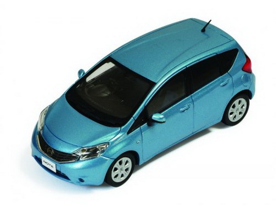 Модель 1:43 Nissan NOTE 2012 Blue