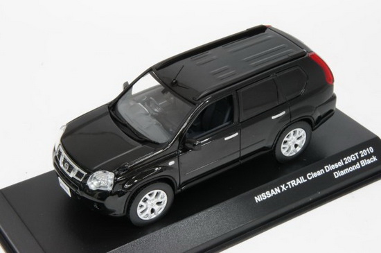 Модель 1:43 Nissan X-Trail CLEAN DIESEL 20GT - black