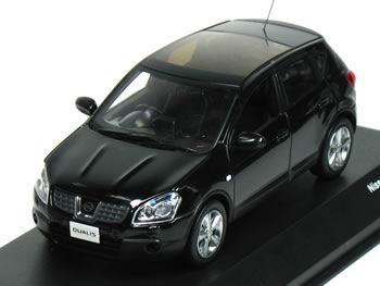 Модель 1:43 Nissan Qashqai-Dualis (RHD) - matt black