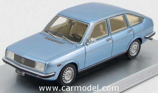 lancia beta berlina 2000 2-series - azzurro met (l.e.for carmodel) KE43019002 Модель 1:43
