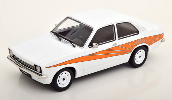 Модель 1:18 Opel Kadett C Swinger - white/orange