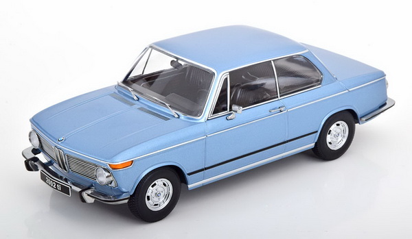 BMW 1602 1 Series - 1971 - Light Blue met. KKDC181074 Модель 1:18