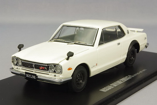 Модель 1:43 Nissan Skyline 2000 GT-R KPGC10 - White
