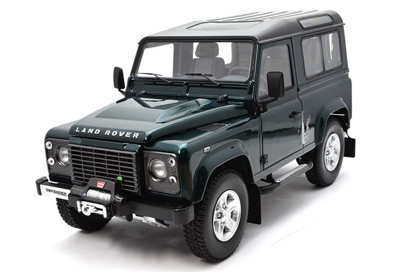 Модель 1:18 Land Rover Defender 90 - antree green/black roof