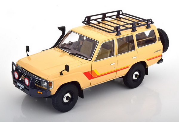 Модель 1:18 Toyota Land Cruiser 60 - 1980 - Beige