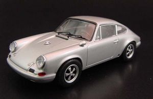 Модель 1:43 Porsche 911R - silver