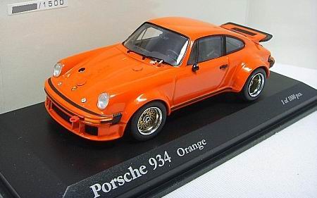 Модель 1:43 Porsche 934 turbo RSR - orange