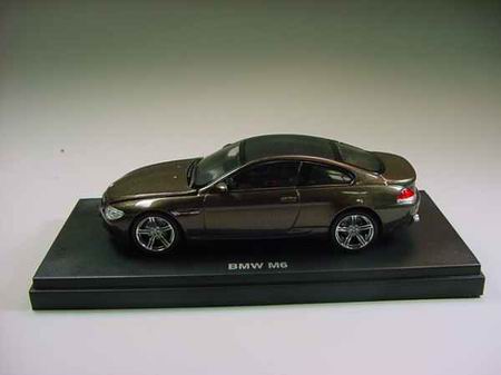 Модель 1:43 BMW M6 (E63) - bronze