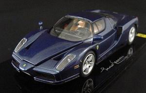 Модель 1:43 Ferrari Enzo - blue met