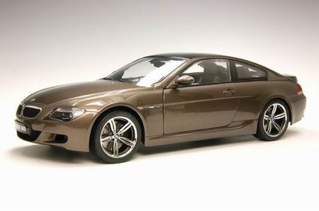 Модель 1:18 BMW M6 (E63) - bronze