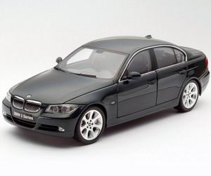 Модель 1:18 BMW 3-series (E90) - green