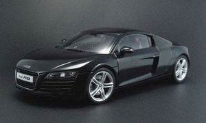 Модель 1:18 Audi R8 - black