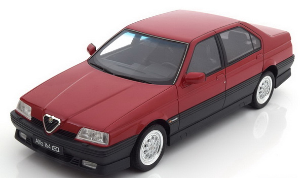 Модель 1:18 Alfa Romeo 164 3.0 16V Q4 1993 - red