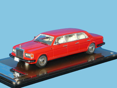 Модель 1:43 Rolls-Royce Silver Spirit - red