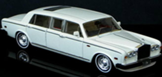 Модель 1:43 Rolls-Royce Silver Shadow II Limousine (open door) - white