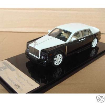 Модель 1:43 Rolls-Royce Phantom Mansory Edition - black/white