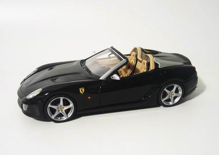 Модель 1:43 Ferrari Sa Aperta - nero stellato