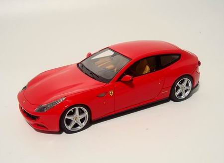 Модель 1:43 Ferrari FF - rosso Corsa
