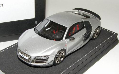 Модель 1:43 Audi R8 GT - silver