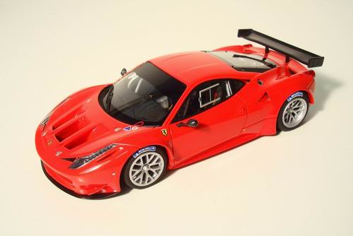 Модель 1:43 Ferrari 458 Italia 8C GT2 - rosso scuderia