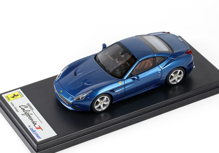 Модель 1:43 Ferrari California T - blu ribot