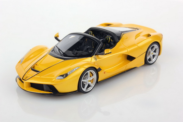Модель 1:43 Ferrari LaFerrari Spider - yellow