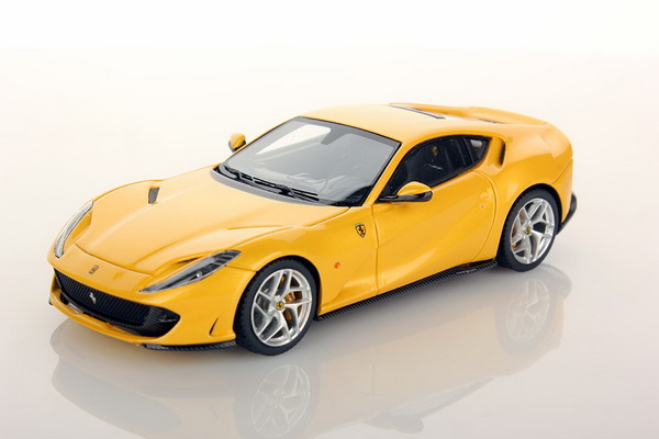 Ferrari 812 Superfast - giallo tristrato (L.E.25pcs for CarModel) LS467DCAR Модель 1:43