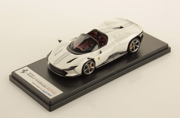Модель 1:43 Ferrari Daytona SP3 Open Roof - 2022 - Pearl White