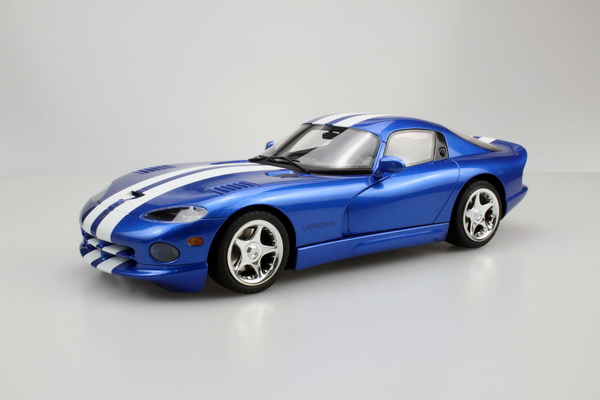dodge viper gts coupe - blue/white LS016A Модель 1:18