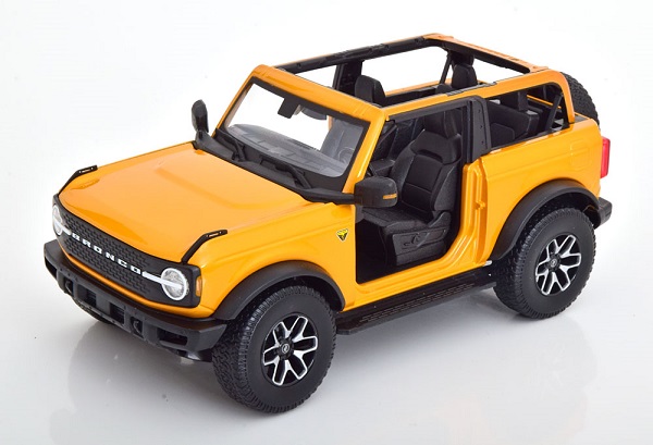 Модель 1:18 Ford Bronco Badlands - orange met