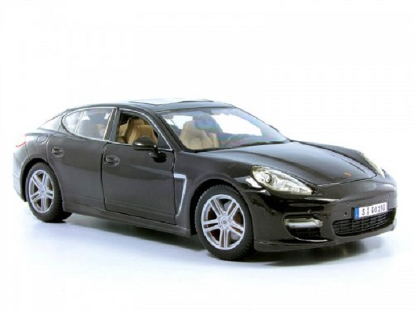 Модель 1:18 Porsche Panamera turbo - black