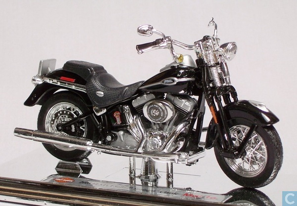 Модель 1:18 Harley-Davidson FLSTCI Softtail Springer Classic - dark red