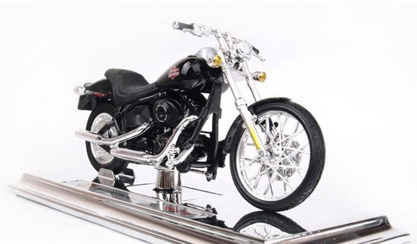 Модель 1:18 Harley-Davidson FXSTB Night Train - black
