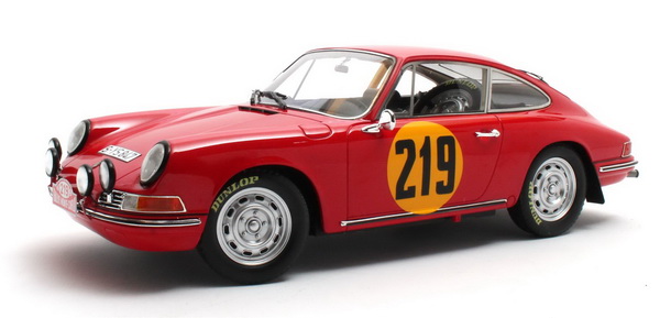 Модель 1:18 Porsche 911S 2.0l Coupe N219 3rd Rally Montecarlo 1967 Vic Elford /David Stone