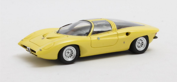 Модель 1:43 Alfa Romeo 33.2 Coupe Speciale Pininfarina - 1969 - Yellow