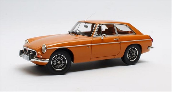 Модель 1:18 MG B GTV B8 RHD (1973), orange
