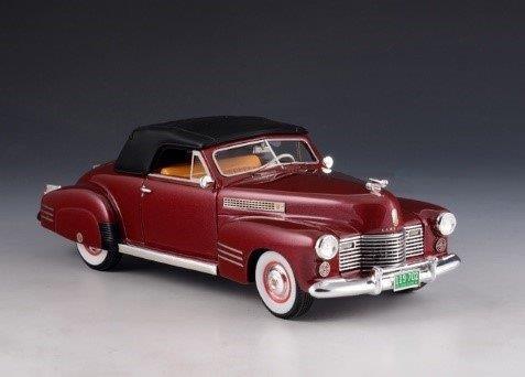 Модель 1:43 Cadillac Series 62 Convertible Coupe (закрытый) - red met