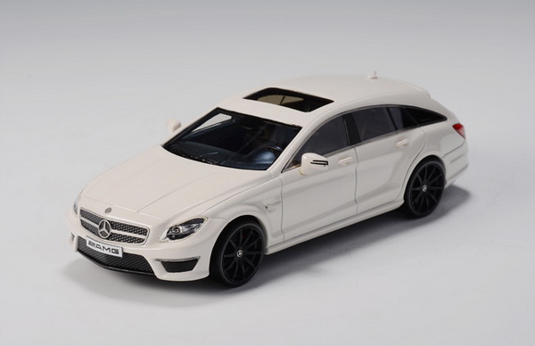 Модель 1:43 Mercedes-Benz CLS63 AMG Shooting Brake (Х218) 2014 White