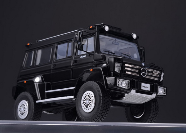 mercedes-benz unimog wagon u5000 - black GLM205601 Модель 1:43