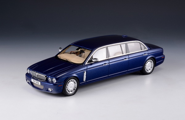 daimler super eight wilcox limousine (x358) 1995 blue GLM213402 Модель 1:43